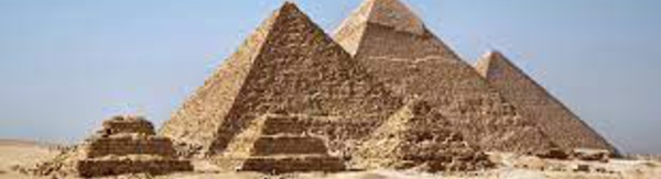 La construction de la grande pyramide de Gizeh aurait-elle pu être menée à son terme sans une exceptionnelle organisation logistique ?